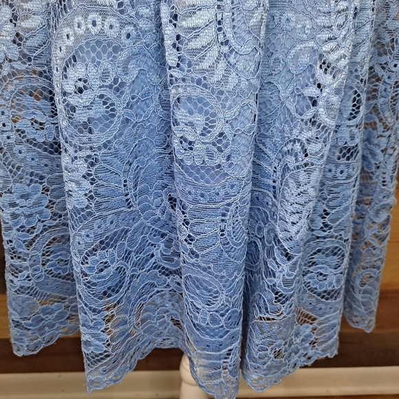 Francesca's lace off shoulder dress - Picture 6 of 12